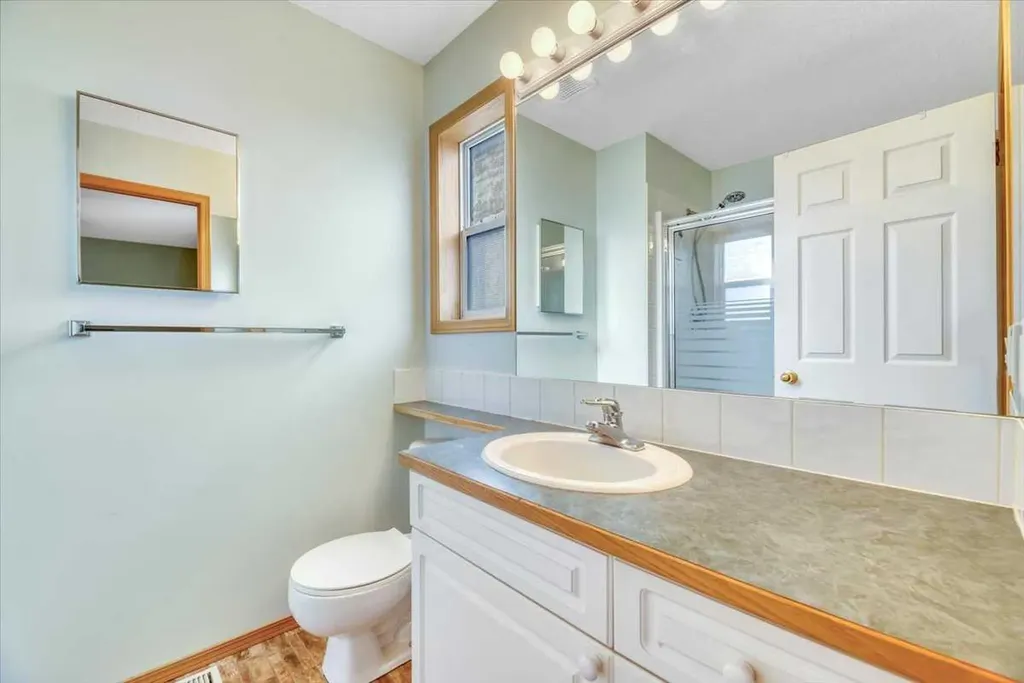 27 Aspen Creek Way Strathmore AB T1P1R2