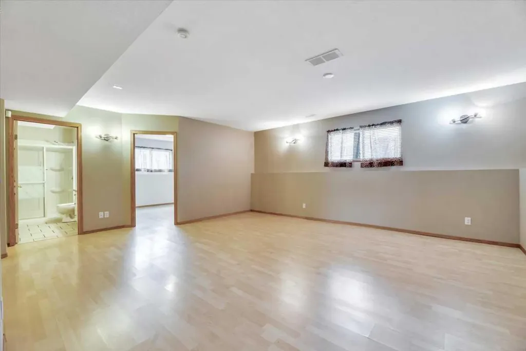 27 Aspen Creek Way Strathmore AB T1P1R2