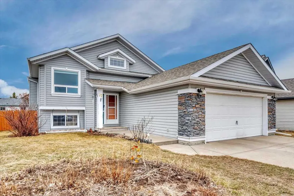 27 Aspen Creek Way Strathmore AB T1P1R2