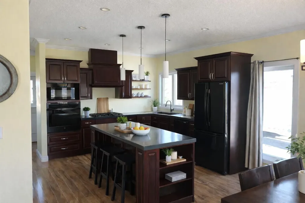 75047 A Township Road 454a Rural Wainwright No. 61 M.d. Of AB t9w1t2