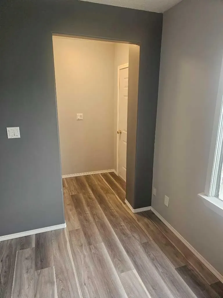 5113 5th. Avenue Edson AB T7E 1V5