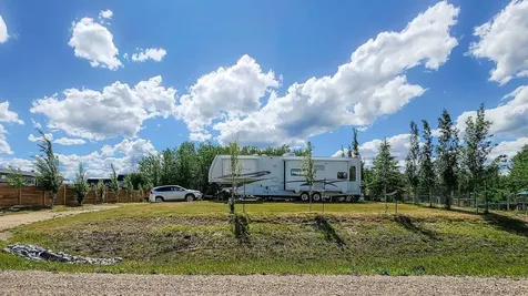 15 Horse Shoe Lane White Sands AB T0C 3B0