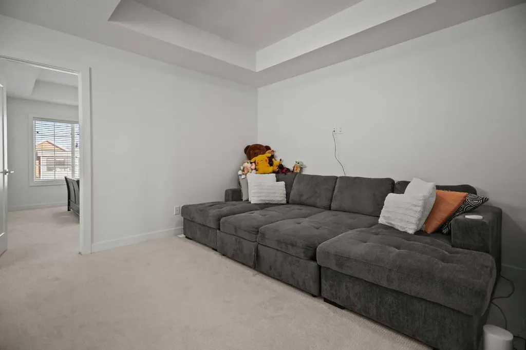 7581 202 Avenue SE Calgary AB T3S 0E9