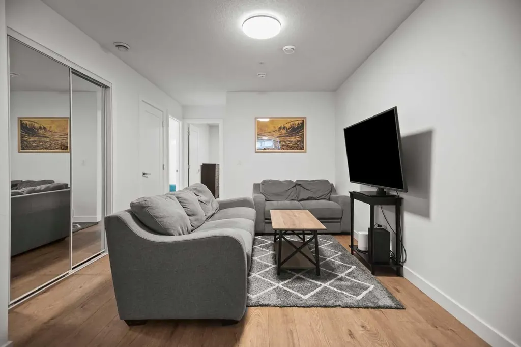 7581 202 Avenue SE Calgary AB T3S 0E9