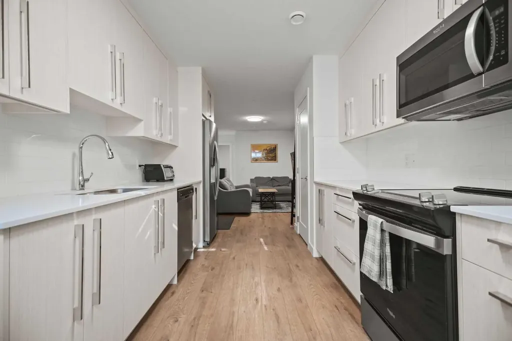 7581 202 Avenue SE Calgary AB T3S 0E9