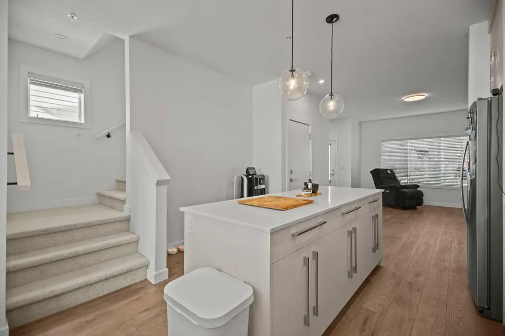 7581 202 Avenue SE Calgary AB T3S 0E9