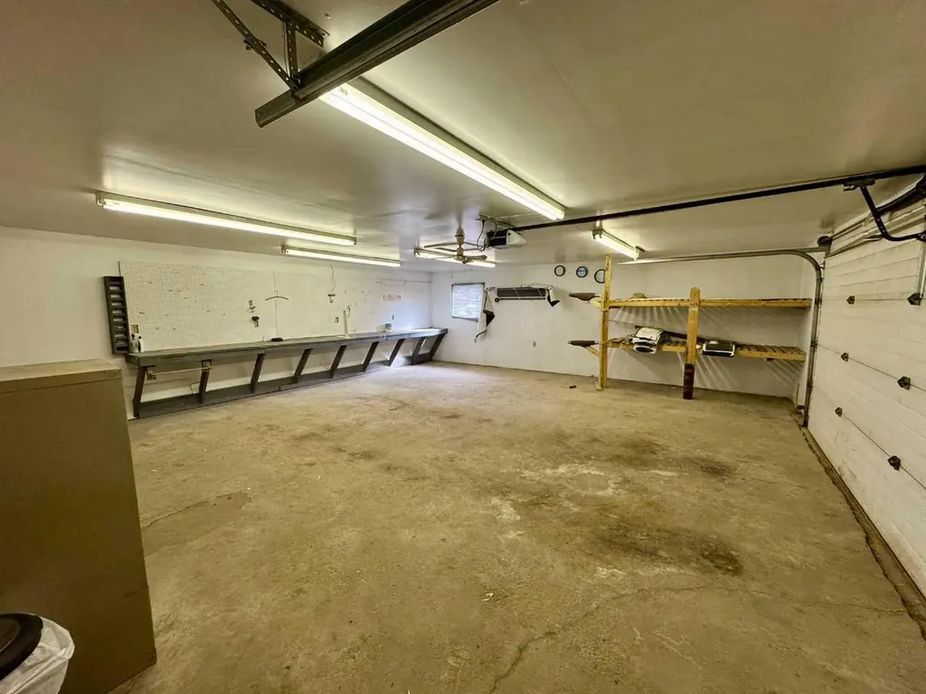 1105 15 Street Wainwright AB T9W 1E4