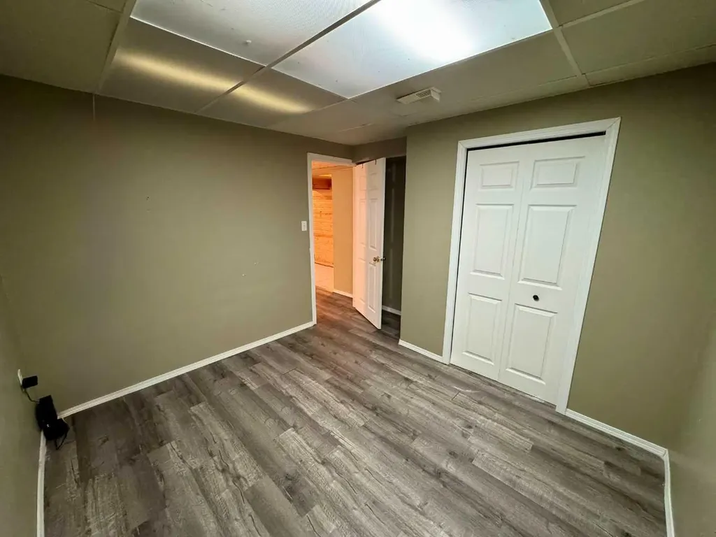 1105 15 Street Wainwright AB T9W 1E4
