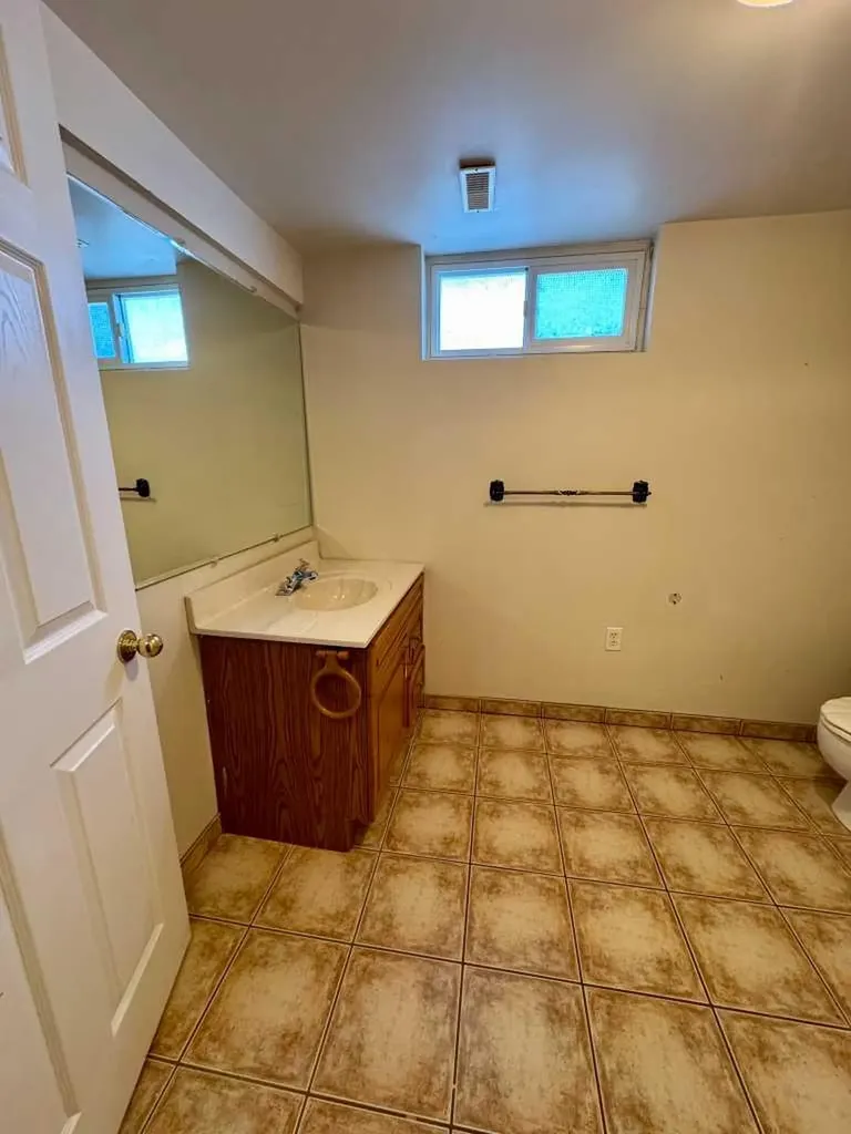 1105 15 Street Wainwright AB T9W 1E4