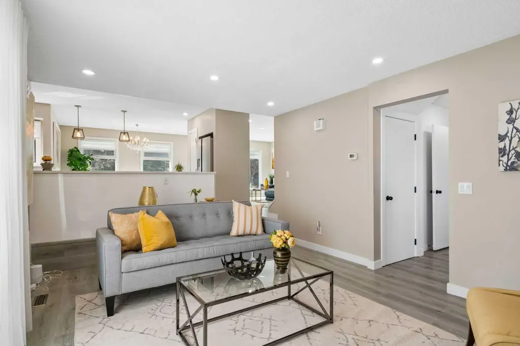 220 Macewan Glen Place NW Calgary AB T3K2C8