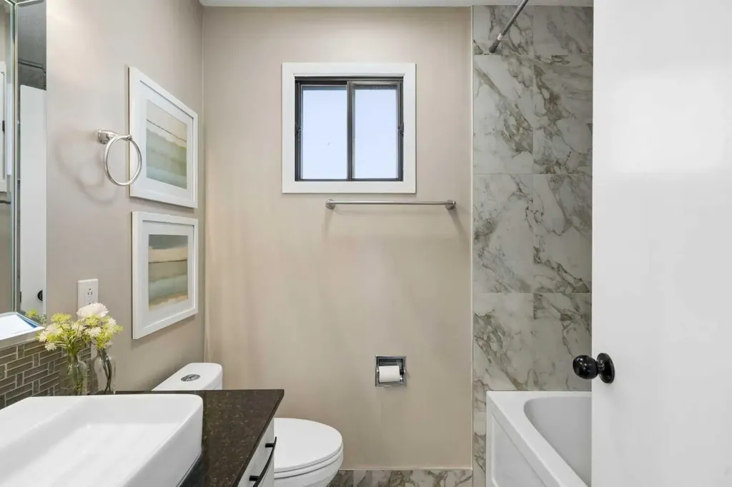 220 Macewan Glen Place NW Calgary AB T3K2C8