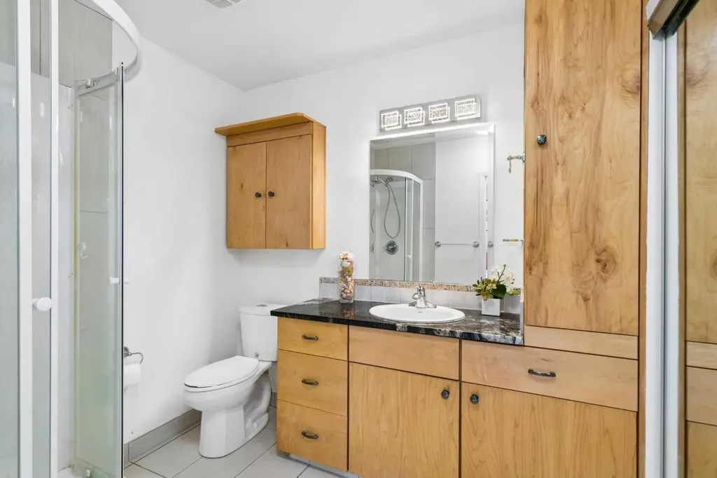 220 Macewan Glen Place NW Calgary AB T3K2C8