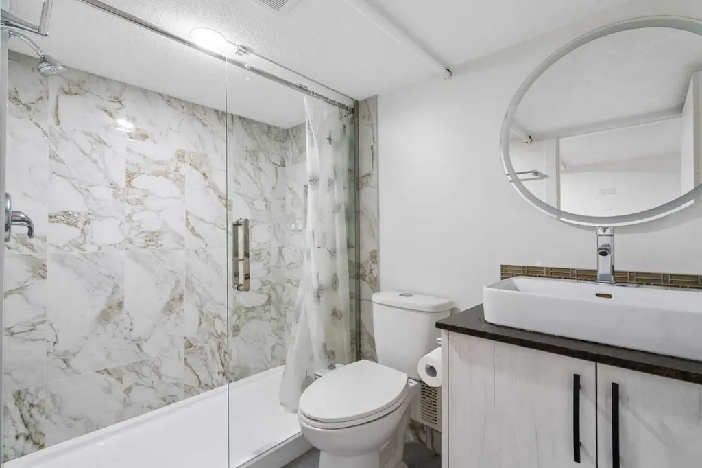 220 Macewan Glen Place NW Calgary AB T3K2C8