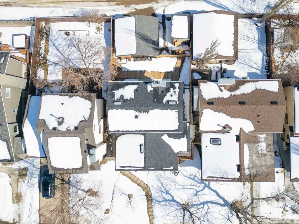 220 Macewan Glen Place NW Calgary AB T3K2C8