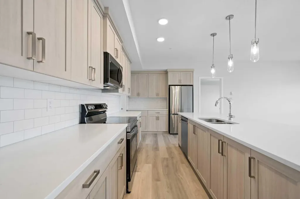 220 Seton Grove SE Calgary AB T3M 3T1