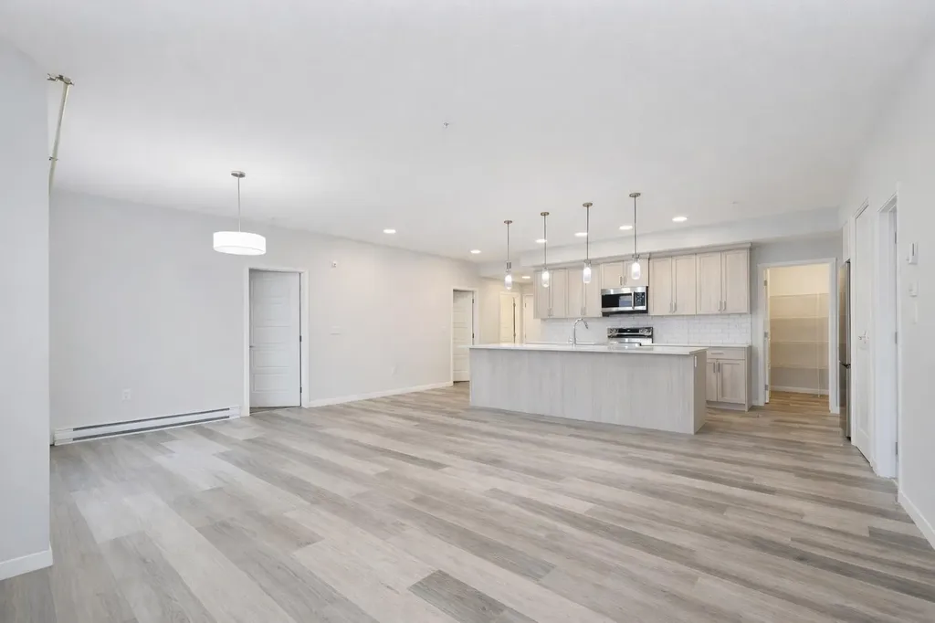 220 Seton Grove SE Calgary AB T3M 3T1