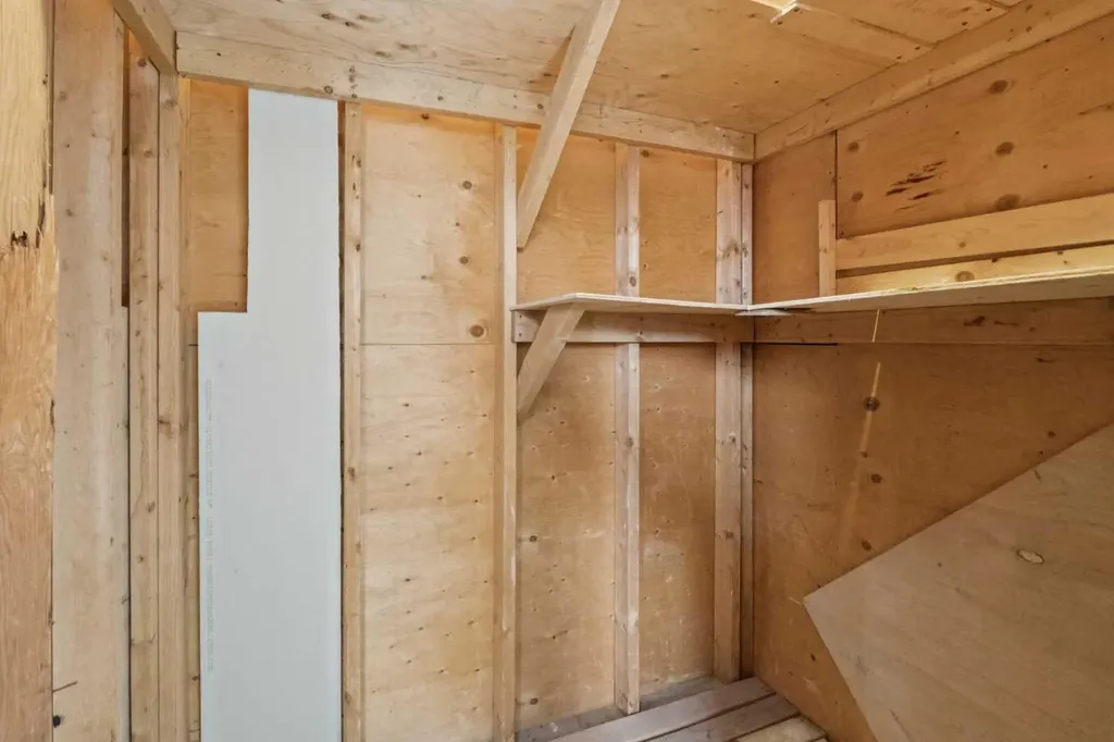 315 Southampton Drive SW Calgary AB T2W 2T6