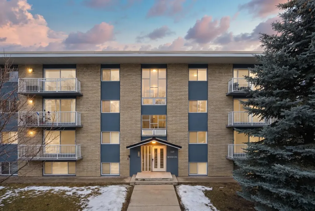 525 22 Avenue SW Calgary AB T2S 0H5
