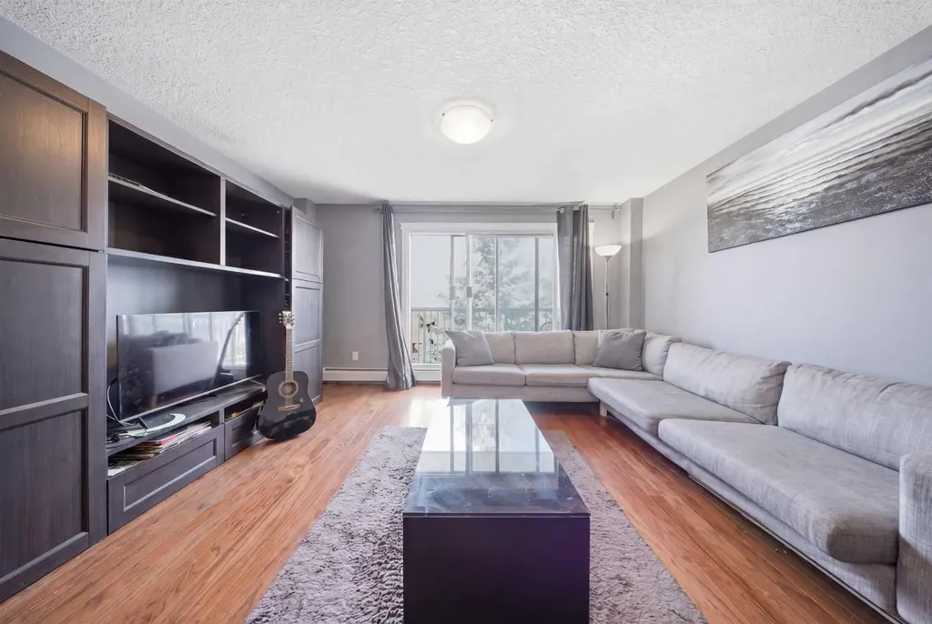 525 22 Avenue SW Calgary AB T2S 0H5
