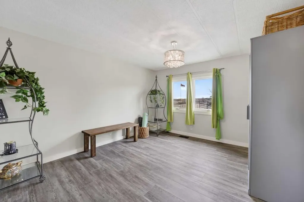 30245 Range Road 12 Rural Mountain View County AB T0M 0N0
