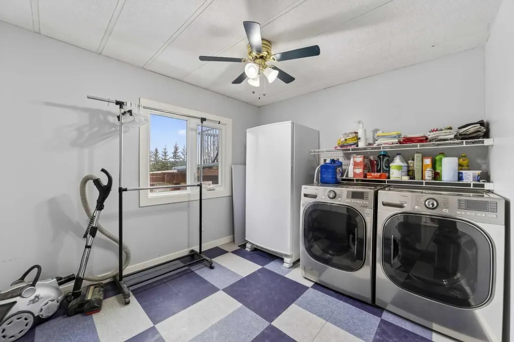30245 Range Road 12 Rural Mountain View County AB T0M 0N0