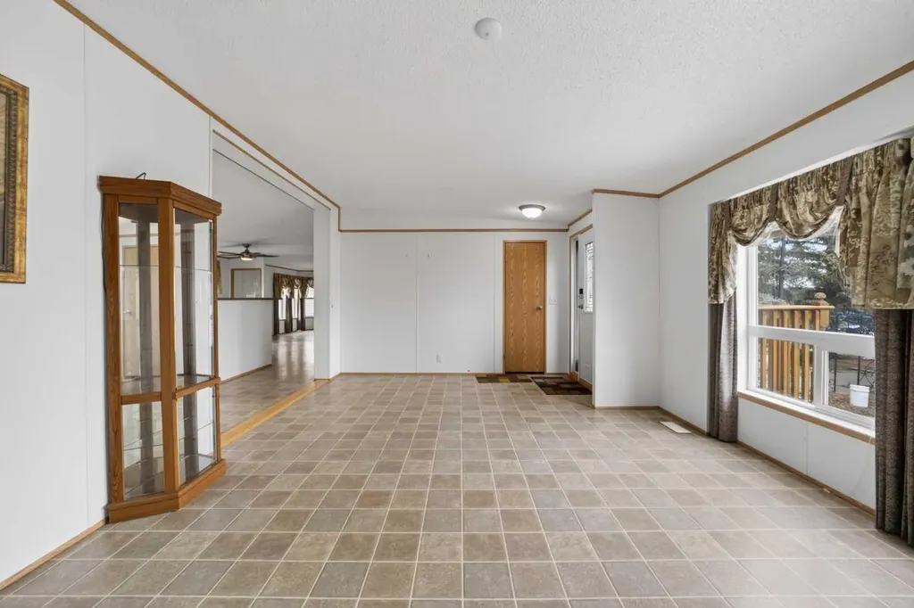 30245 Range Road 12 Rural Mountain View County AB T0M 0N0