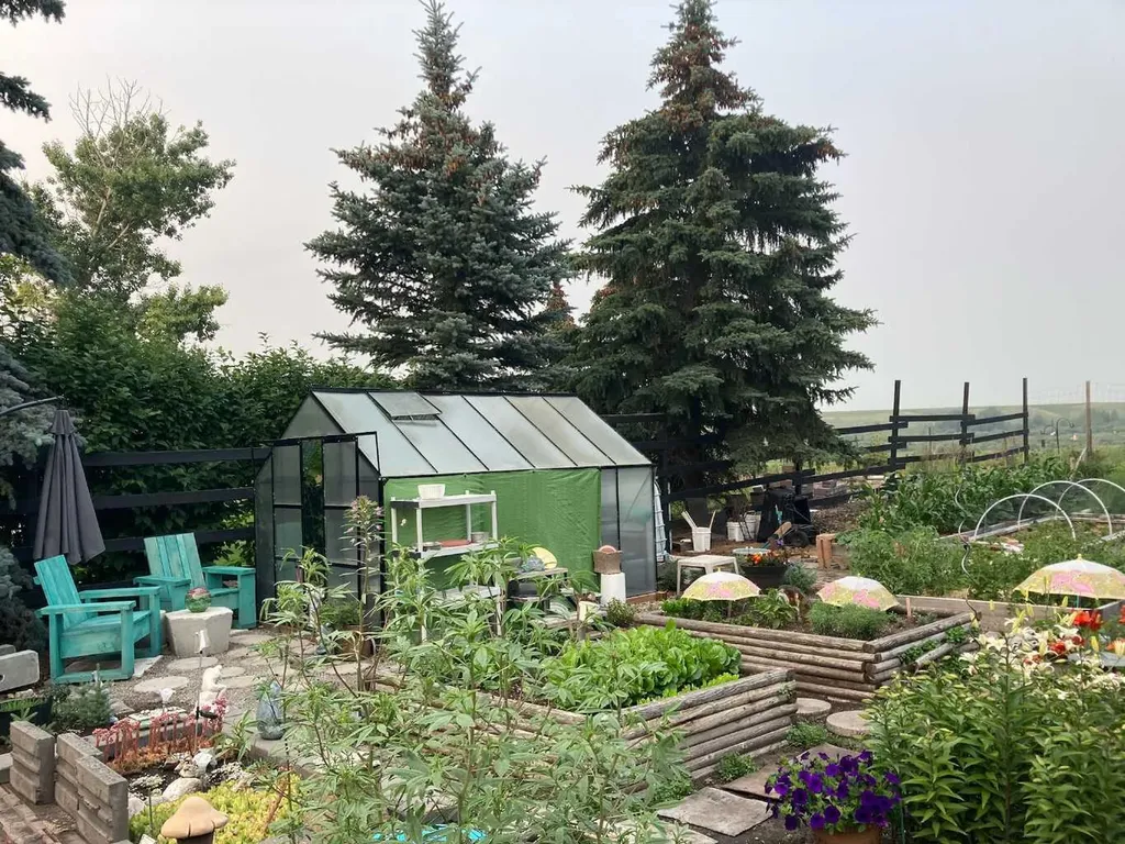 30245 Range Road 12 Rural Mountain View County AB T0M 0N0
