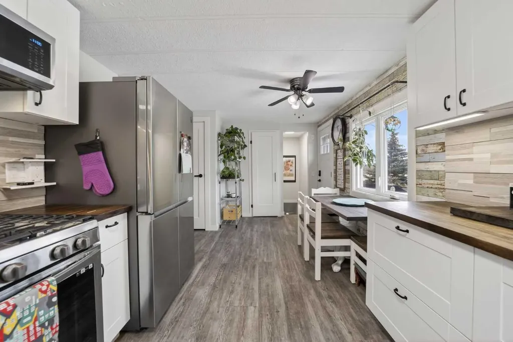 30245 Range Road 12 Rural Mountain View County AB T0M 0N0