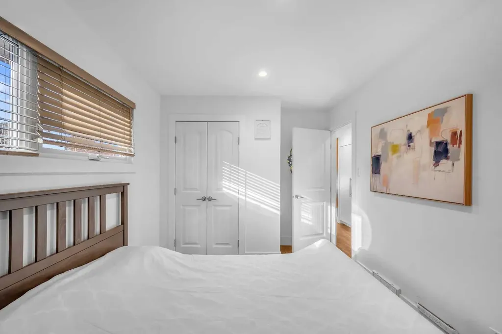 10012 Willowview Road SE Calgary AB T2J 1P4