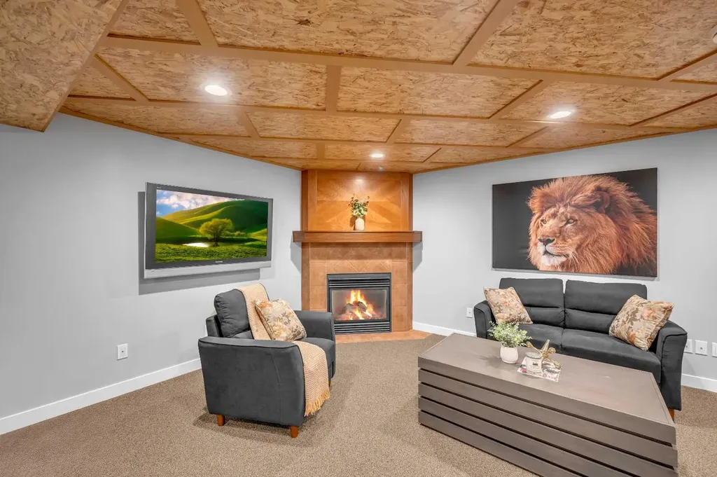 10012 Willowview Road SE Calgary AB T2J 1P4