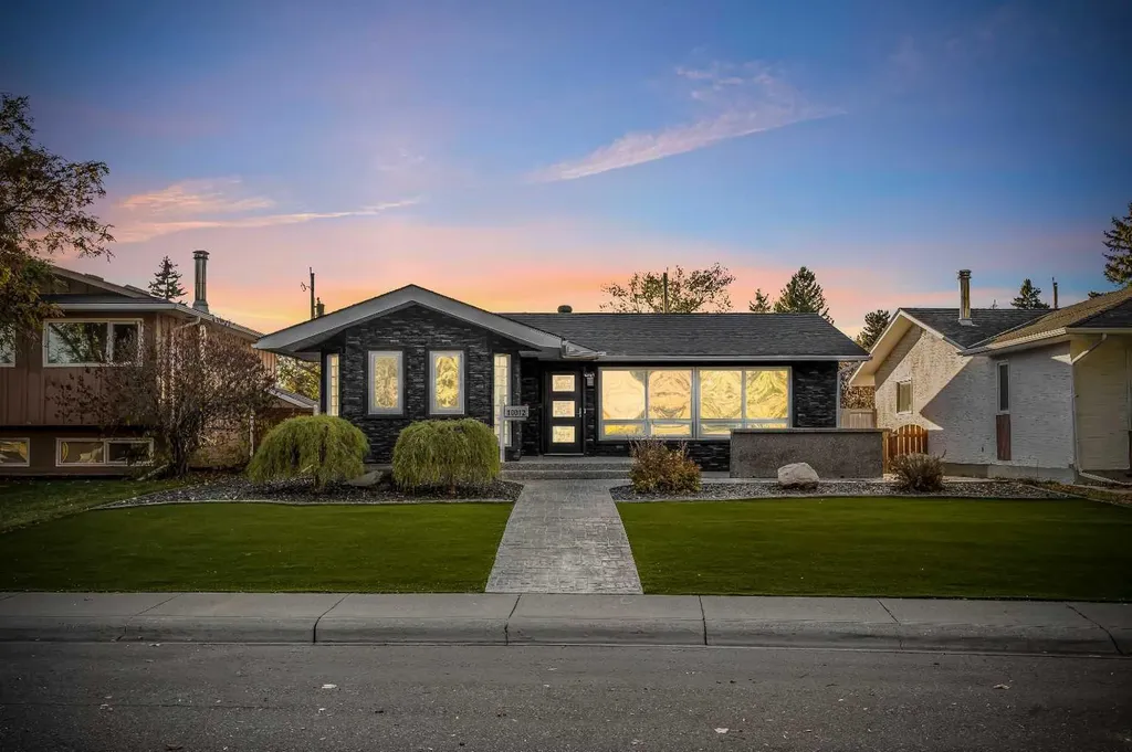 10012 Willowview Road SE Calgary AB T2J 1P4