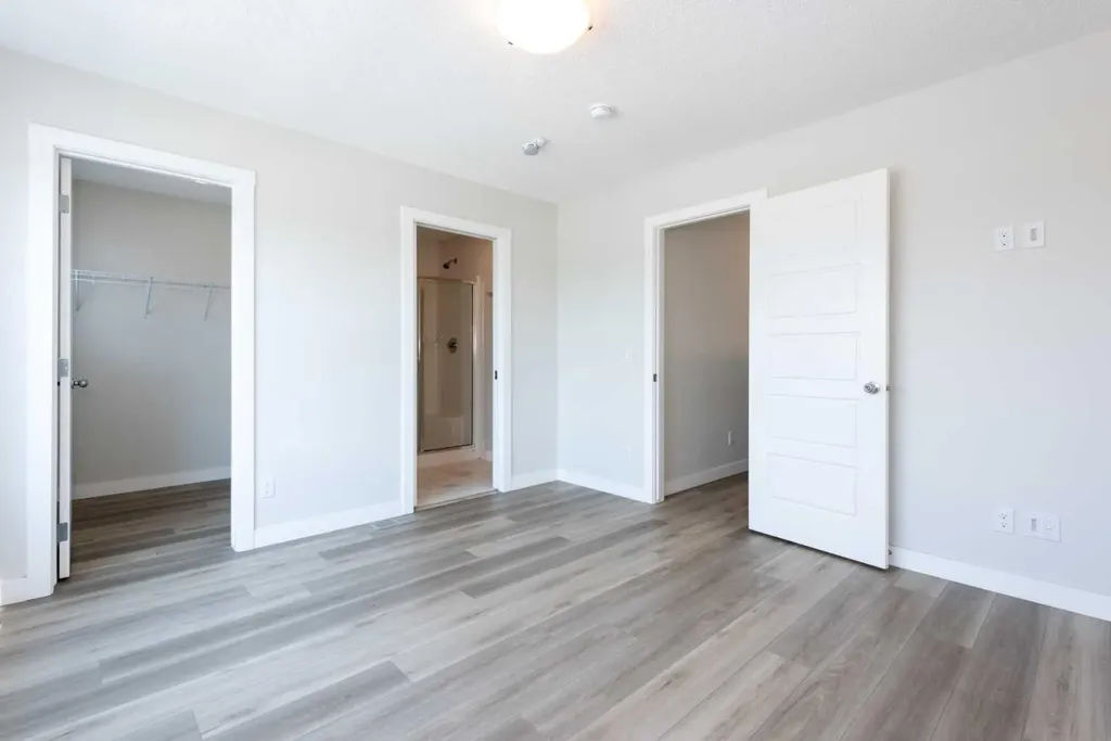 568 Legacy Circle SE Calgary AB T2X 5J4