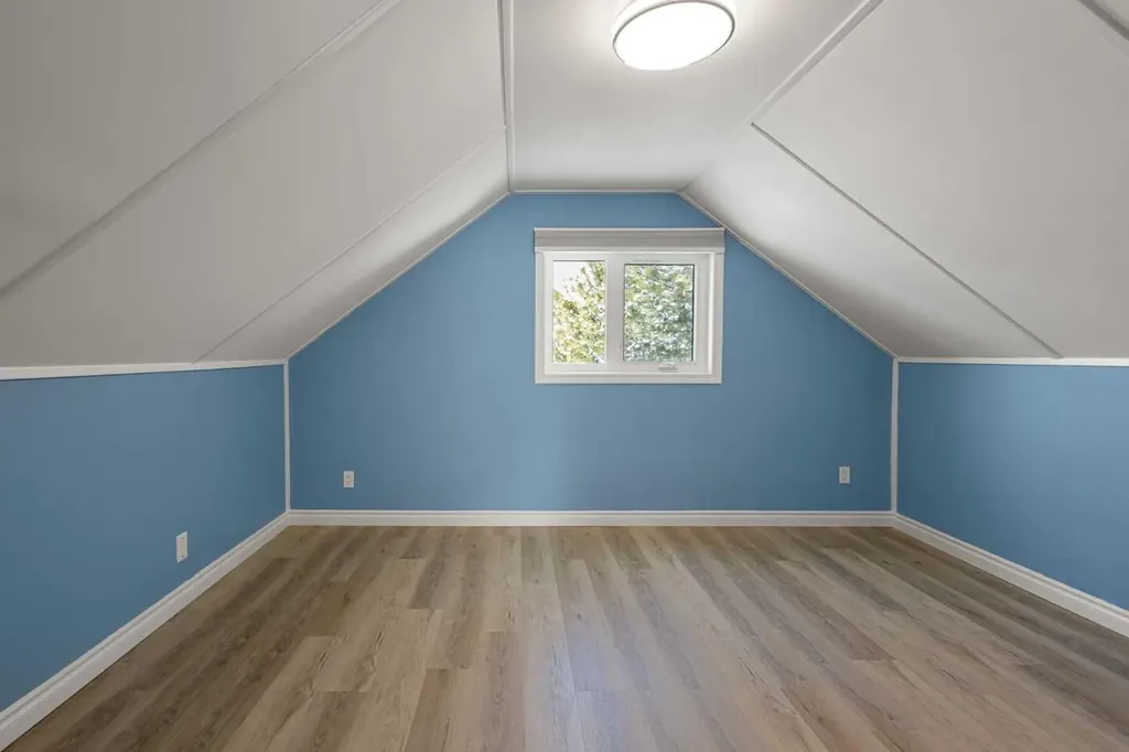 928 18a Street NE Calgary AB T2E 4W4