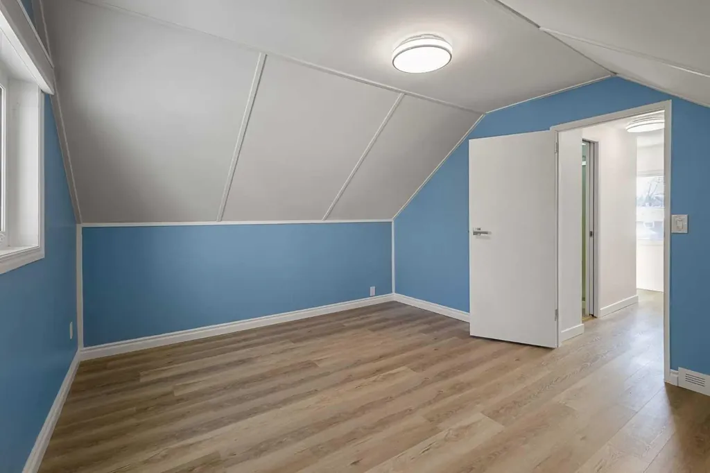 928 18a Street NE Calgary AB T2E 4W4