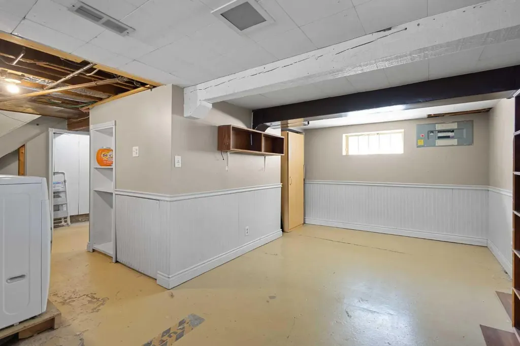 928 18a Street NE Calgary AB T2E 4W4