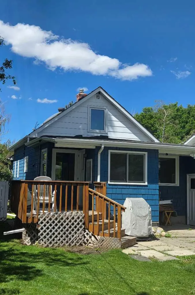 928 18a Street NE Calgary AB T2E 4W4
