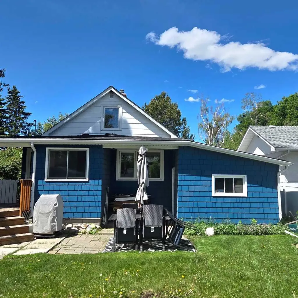 928 18a Street NE Calgary AB T2E 4W4