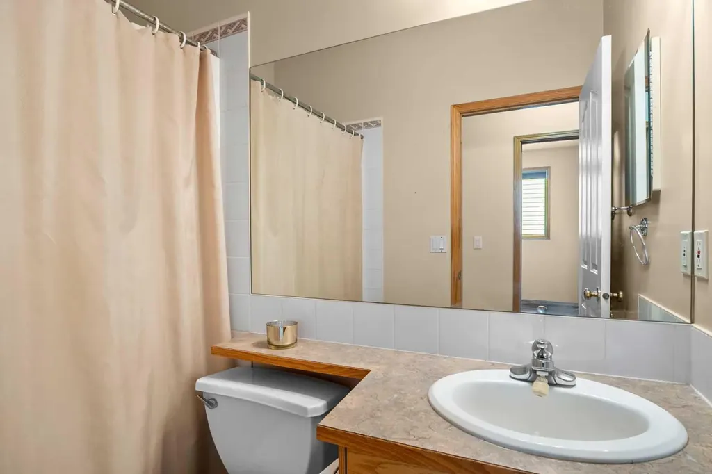 122 Carriage Lane Road Carstairs AB T0M 0N0
