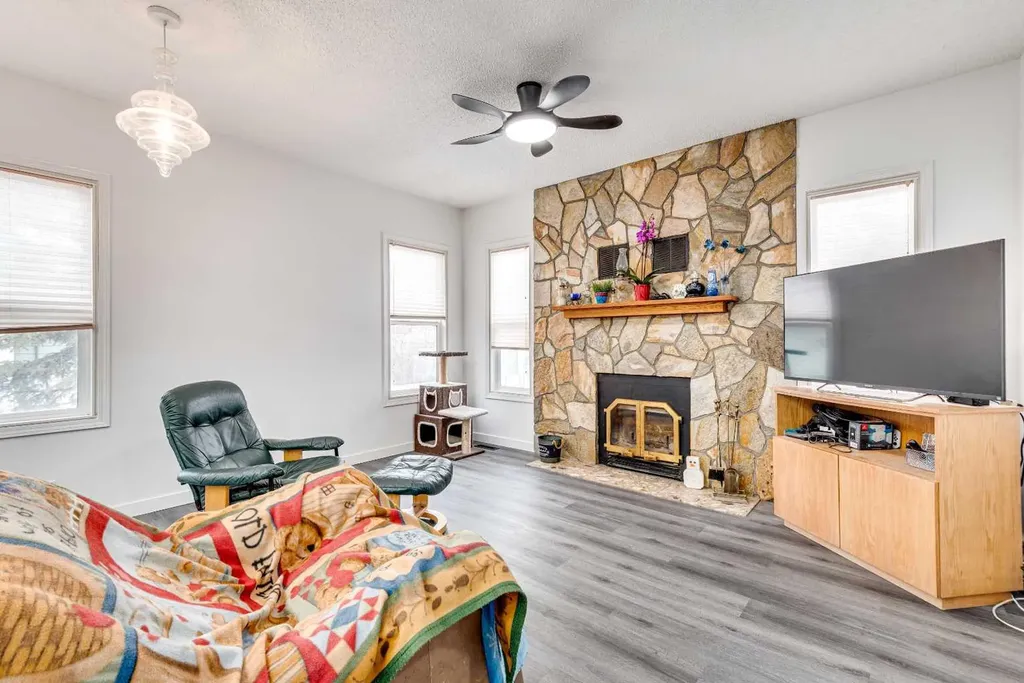 133 6 Avenue SE Three Hills AB T0M 2A0