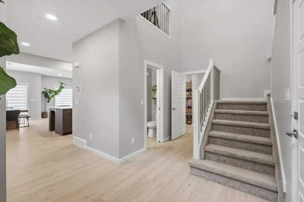 124 Emerald Drive Red Deer AB T4P3H1