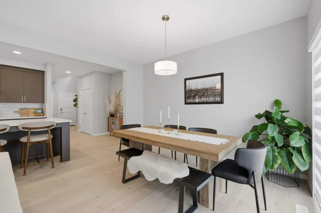 124 Emerald Drive Red Deer AB T4P3H1
