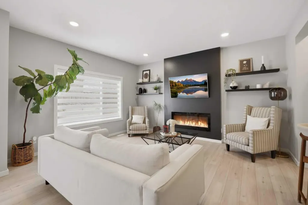 124 Emerald Drive Red Deer AB T4P3H1