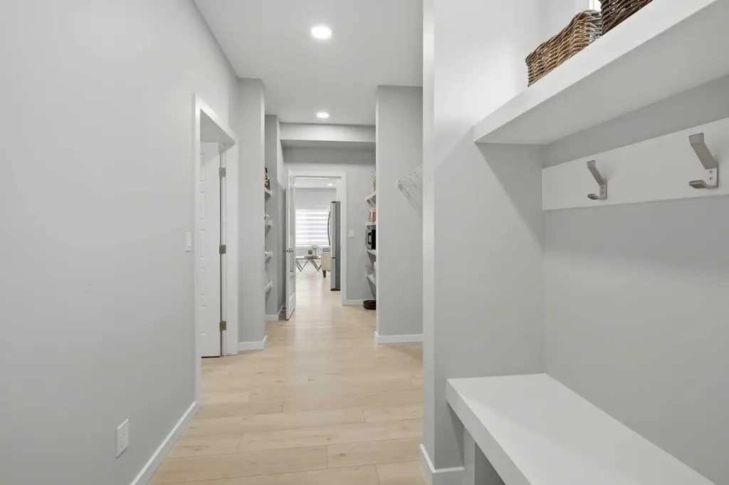 124 Emerald Drive Red Deer AB T4P3H1