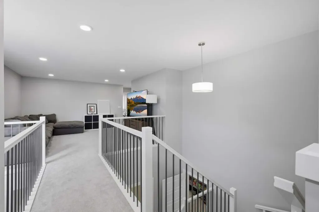 124 Emerald Drive Red Deer AB T4P3H1