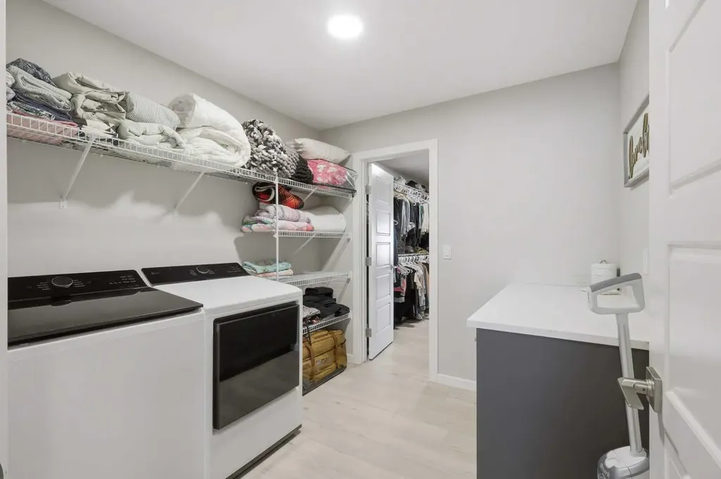 124 Emerald Drive Red Deer AB T4P3H1