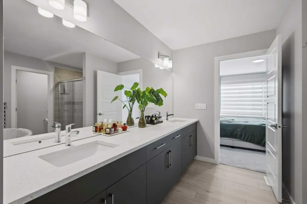 124 Emerald Drive Red Deer AB T4P3H1