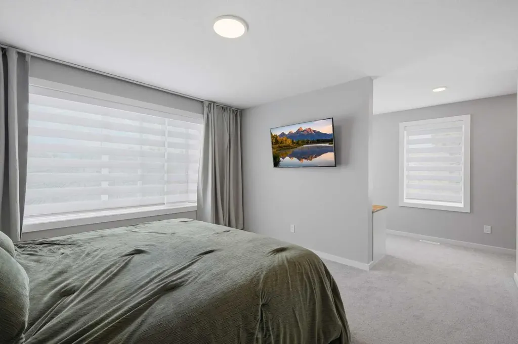 124 Emerald Drive Red Deer AB T4P3H1