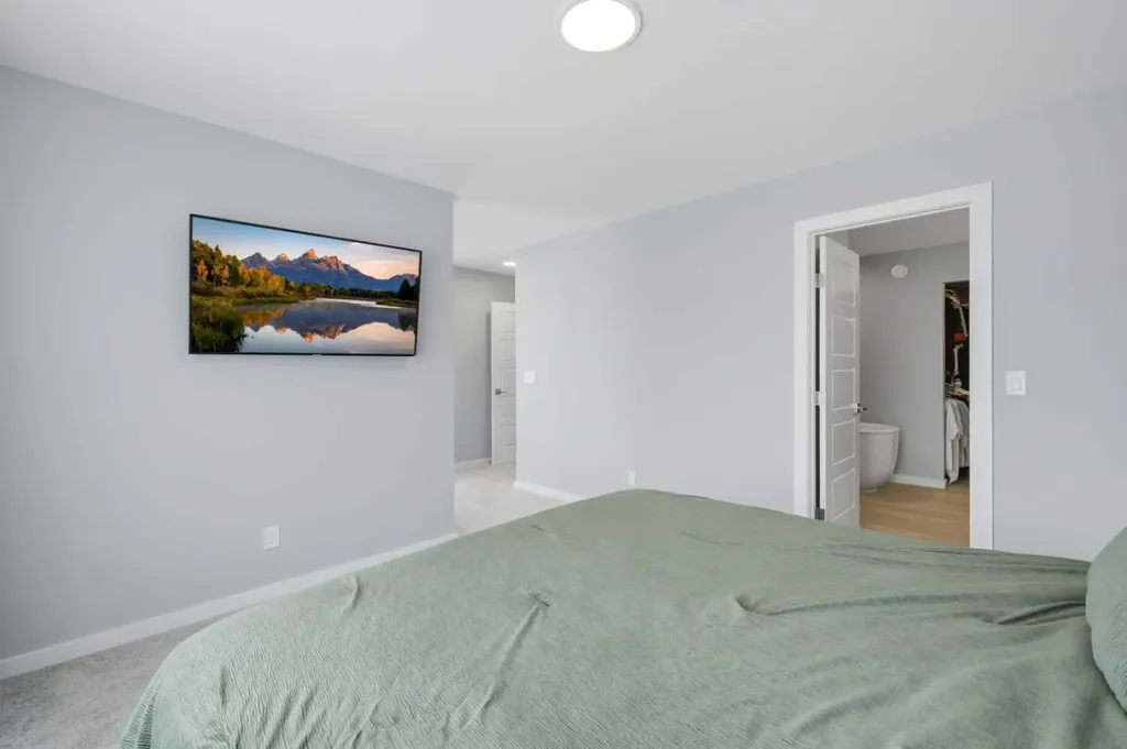 124 Emerald Drive Red Deer AB T4P3H1