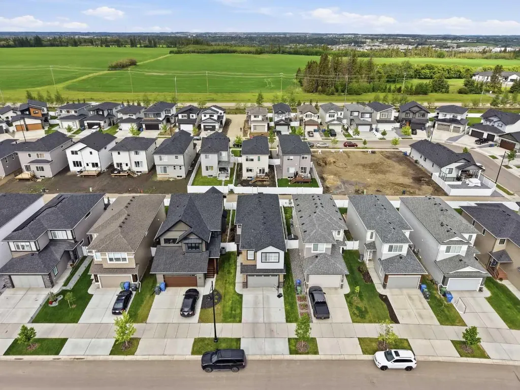 124 Emerald Drive Red Deer AB T4P3H1