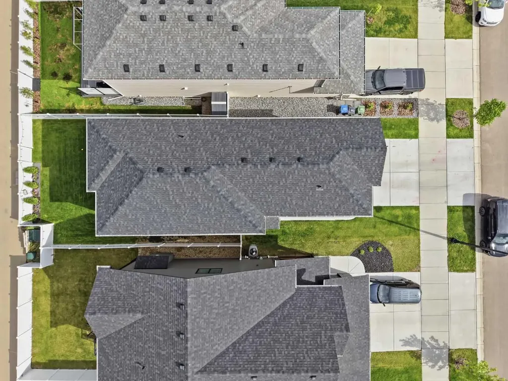 124 Emerald Drive Red Deer AB T4P3H1